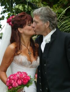 Andrea Berg und Uli Ferber bei ihrer Hochzeit am 27. Juni 2007. 