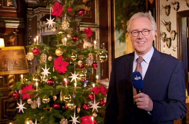 Lutz Ackermann präsentiert ein weihnachtliches “Wunschkonzert”.
