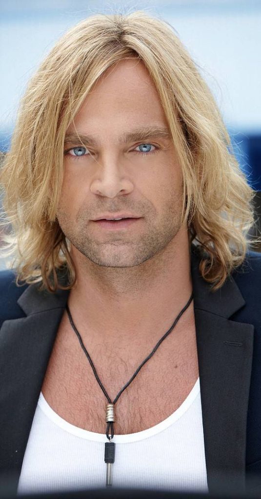 Tim Wilhelm legt in seiner Musik viel Wert auf Herz und Glaubwürdigkeit.