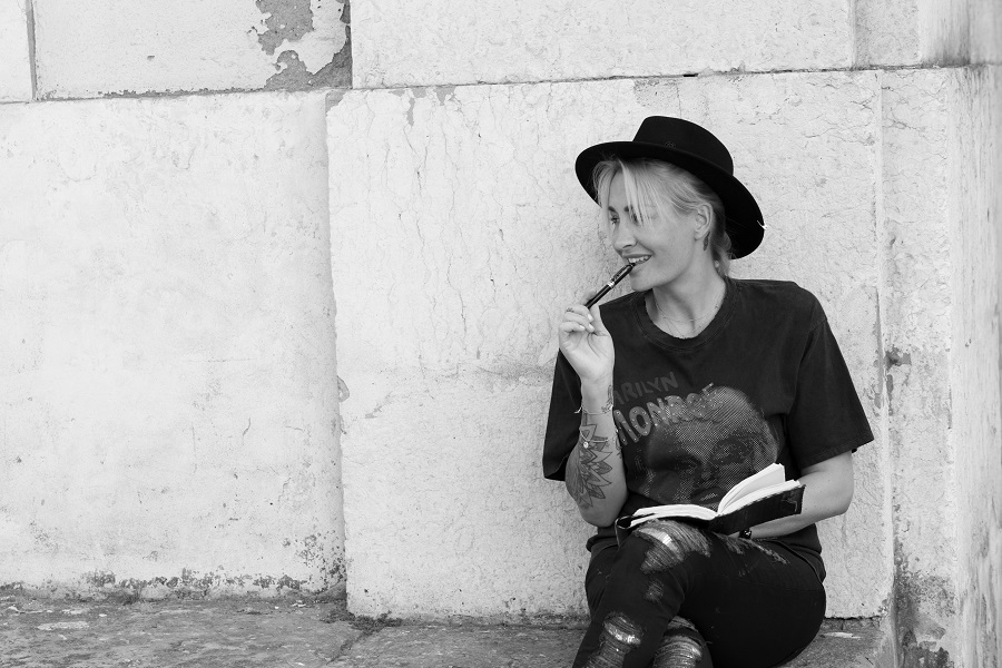 Sarah Connor hat ihr neues Album “Herz Kraft Werke” veröffentlicht.