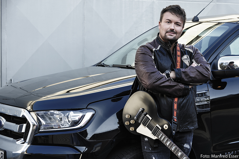 Sänger Andreas Martin hat ein neues Video zu “Im Himmel ist die Hölle” veröffentlicht. Eine Song-Botschaft an alle, die einen geliebten Menschen verloren haben…