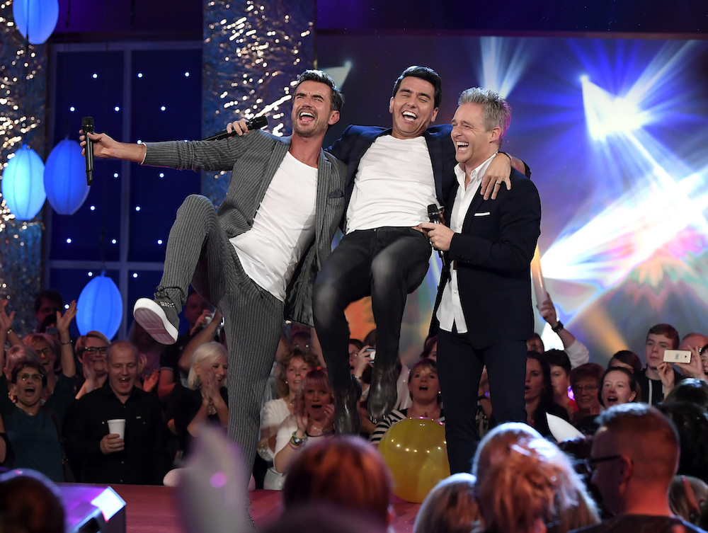 Florian Silbereisen mit Jan Smit und Christoff von Klubbb3 beim Jubiläum “25 Jahre Feste-Shows – Das große Wiedersehen”.