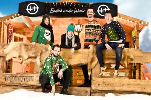 Die Berliner Band Halbstark rockt den Winter mit ihrer neuen Single “Endlich wieder Winter”. 