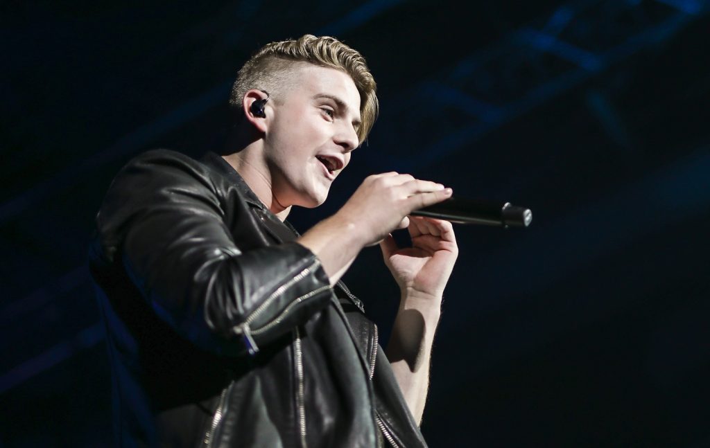 Vincent Gross veröffentlicht seine neue Single “Über uns die Sonne”.