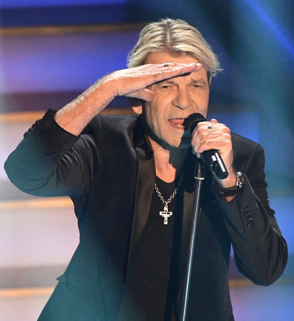 Matthias Reim hält schon einmal Ausschau nach einer Gastrolle auf dem “Traumschiff”.