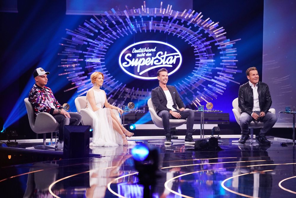 Die Jury (v.l.) Pietro Lombardi, Oana Nechiti, Florian Silbereisen und Dieter Bohlen.