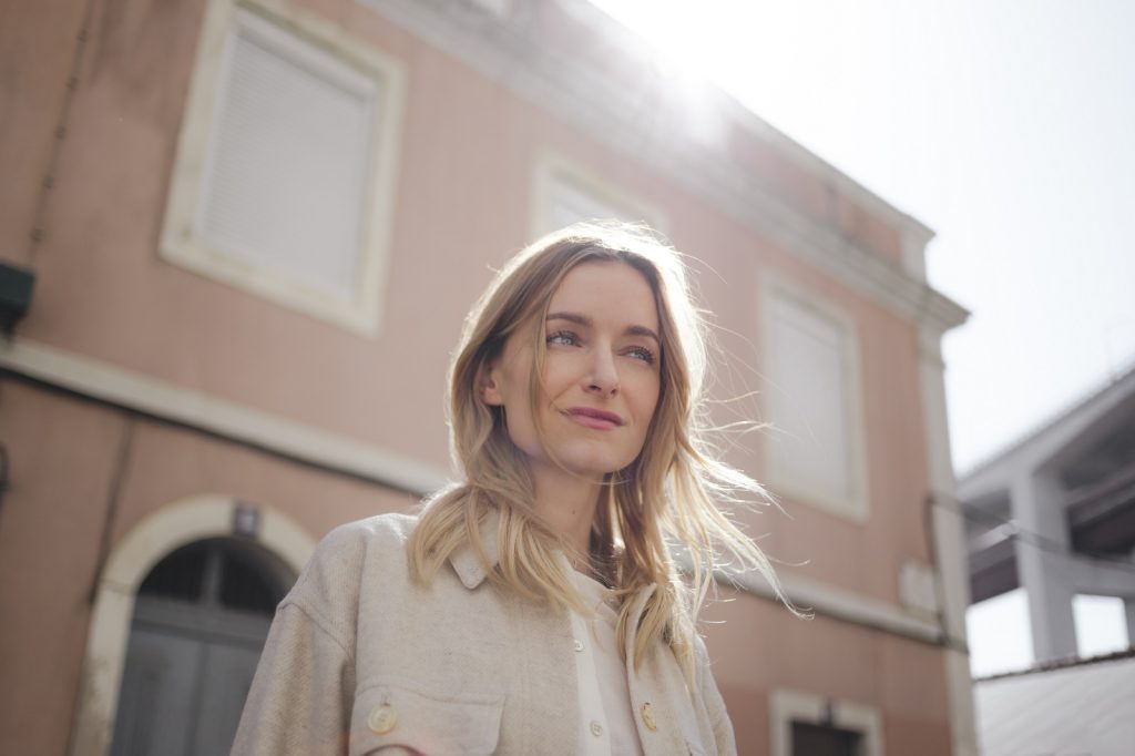 Sarah Zucker startet ihre Schlager-Karriere.