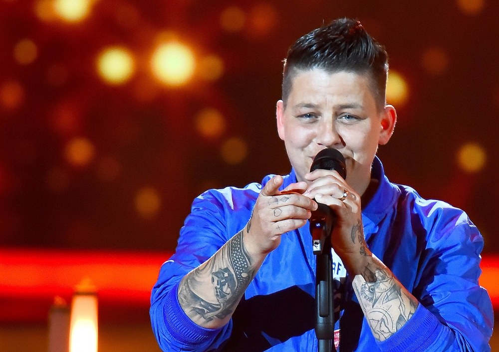 So sieht die neue Frisur von Kerstin Ott aus