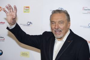 Karel Gott: Seine Frau verrät erstaunliche Details über Biografie