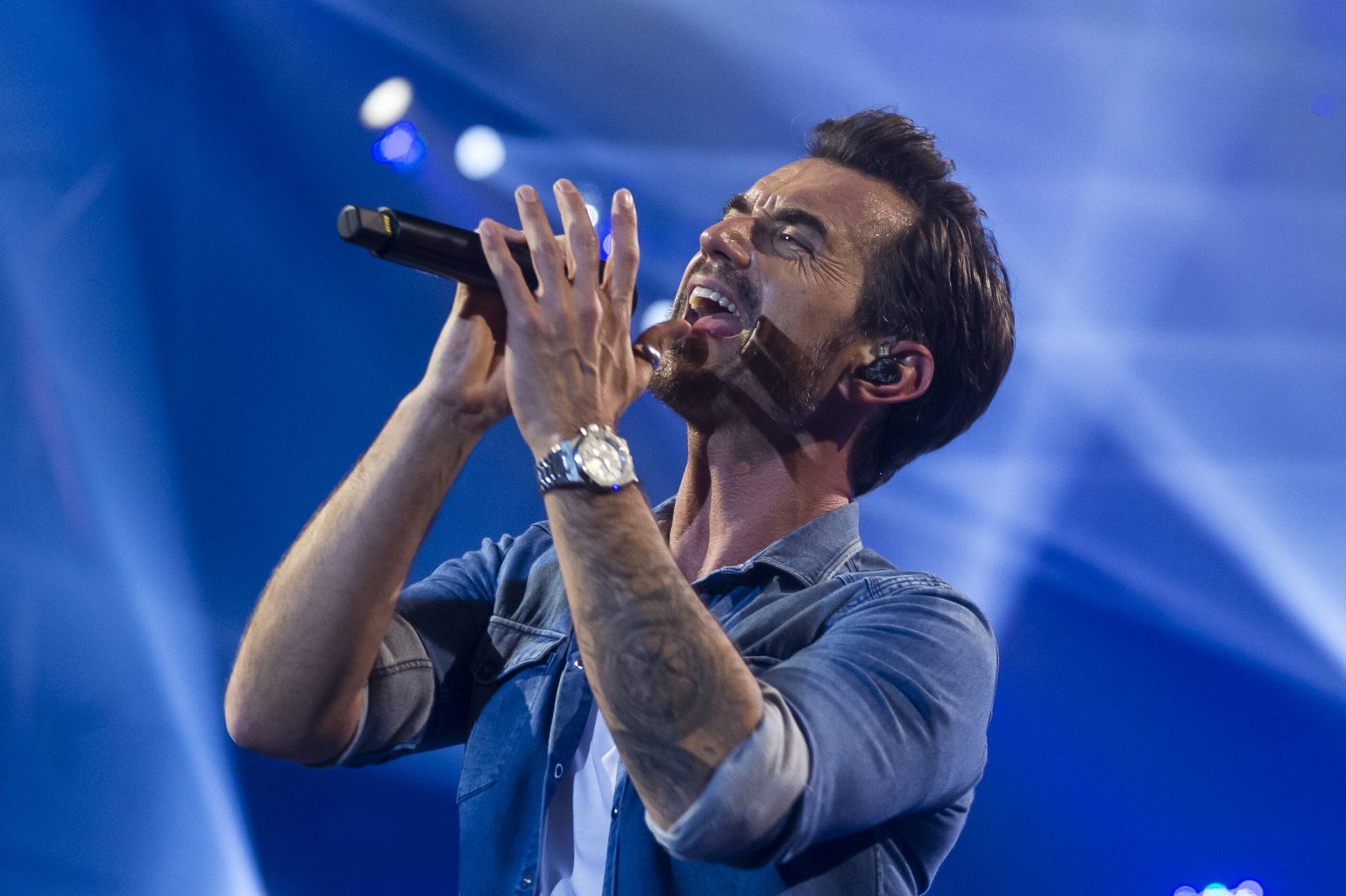 Silbereisen emotional ergriffen von neuem Schlager-Traumpaar! Weil „Liebe keine Grenzen kennt“