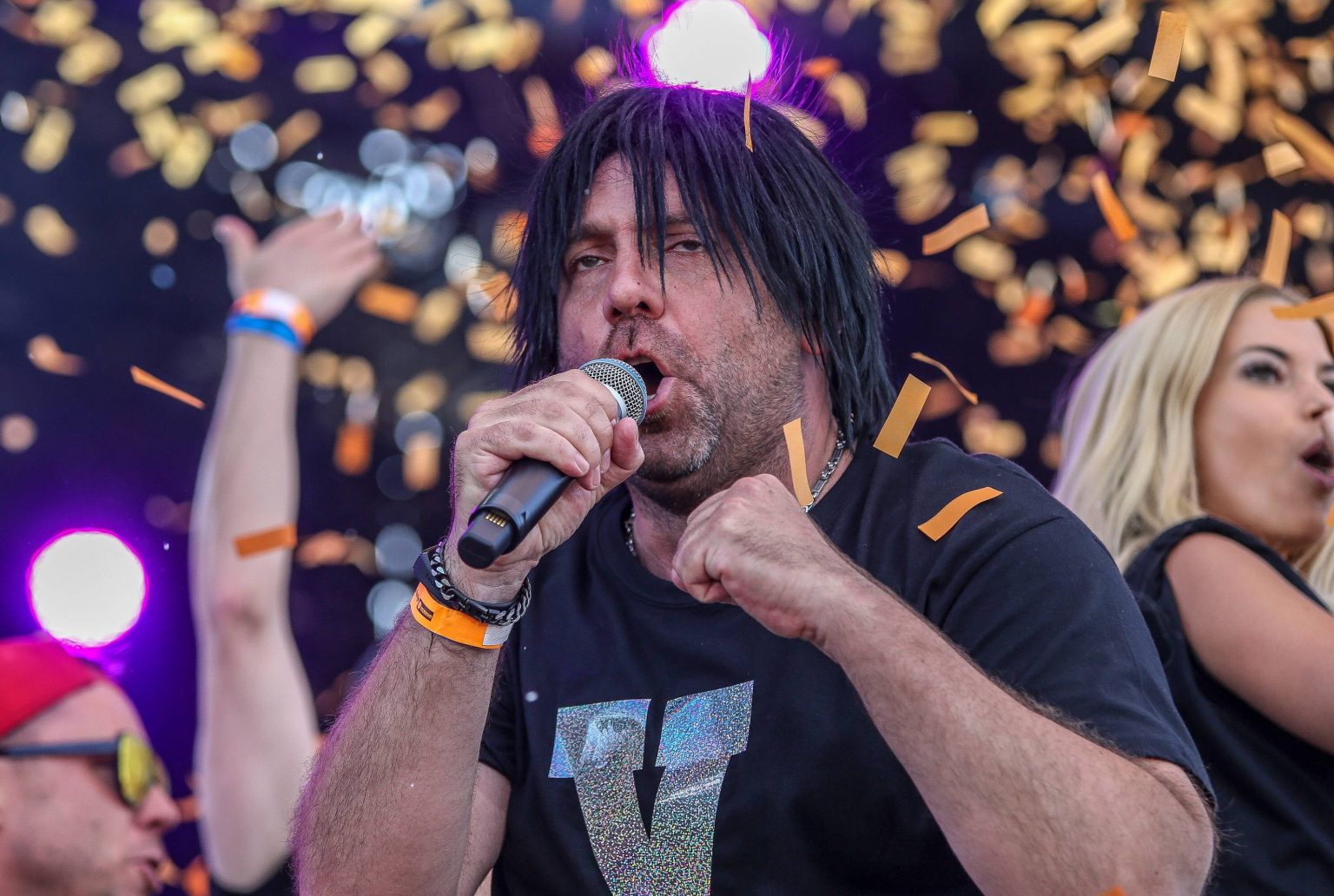 „Demokratie-Feind“: Ikke Hüftgold kritisiert Wendler-Comeback in Deutschland