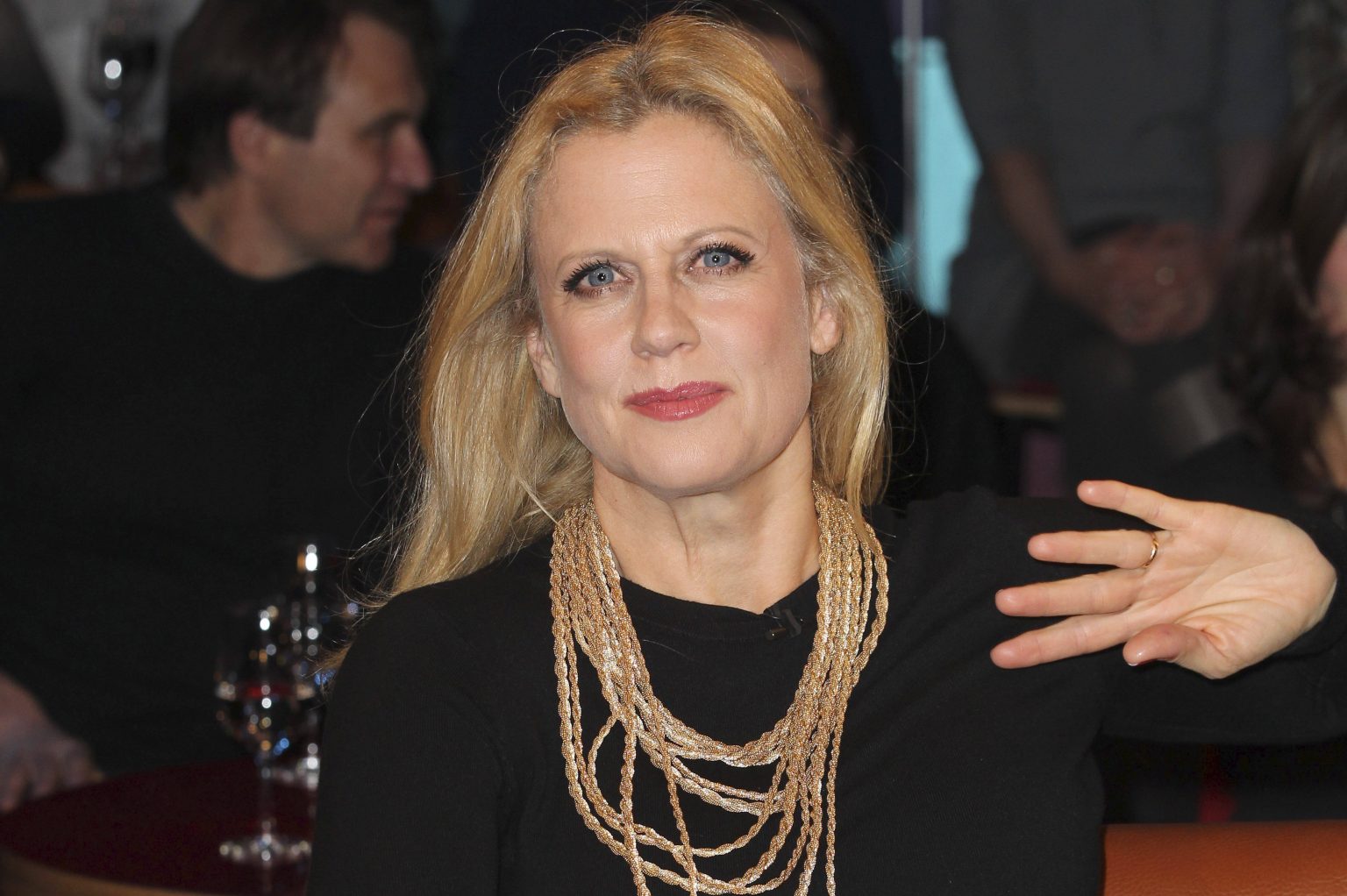 Barbara Schöneberger: Ihre neue Frisur lässt sie jünger aussehen!