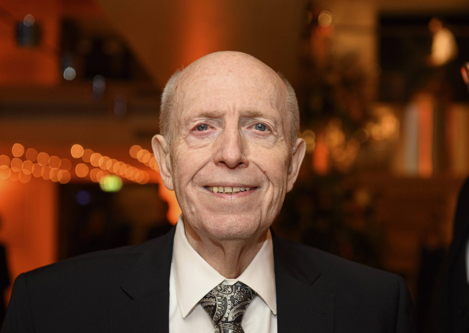 So hat man ihn noch nie gesehen: Reiner Calmund postet cooles Pic am Strand