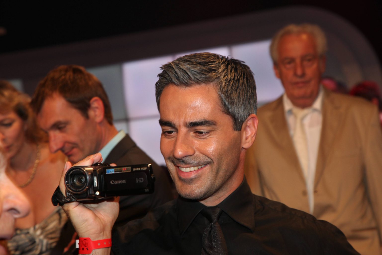 Total betrunken?: ORF-Moderator wird nach bizarrem TV-Auftritt suspendiert