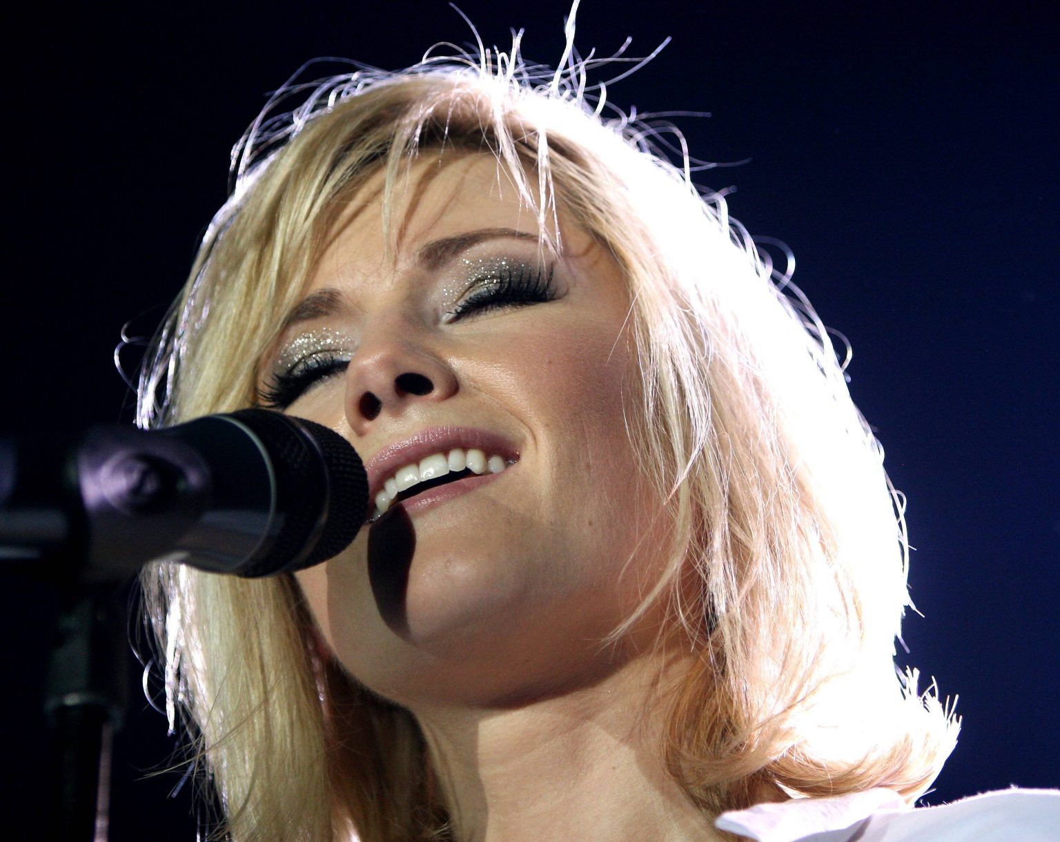 Mit Video – Helene Fischer: Die krasse Verwandlung der Schlagersängerin!