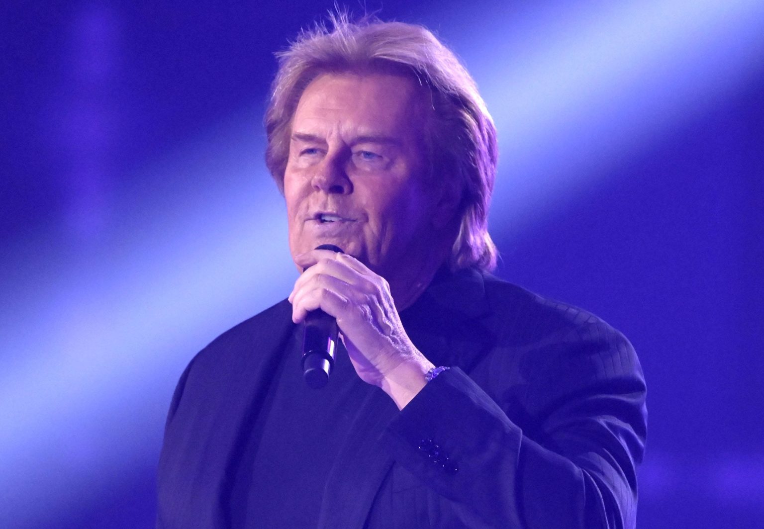 Unfall während Live-Show: Howard Carpendale unterbricht Konzert sofort