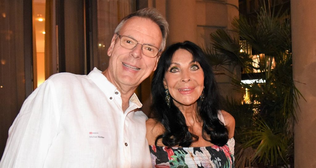 Dunja Rajter mit Ehemann Michael Eichler, 2022