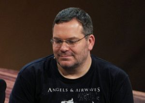 Lebendig begraben: Elton warnt eindringlich vor neuer TV-Show