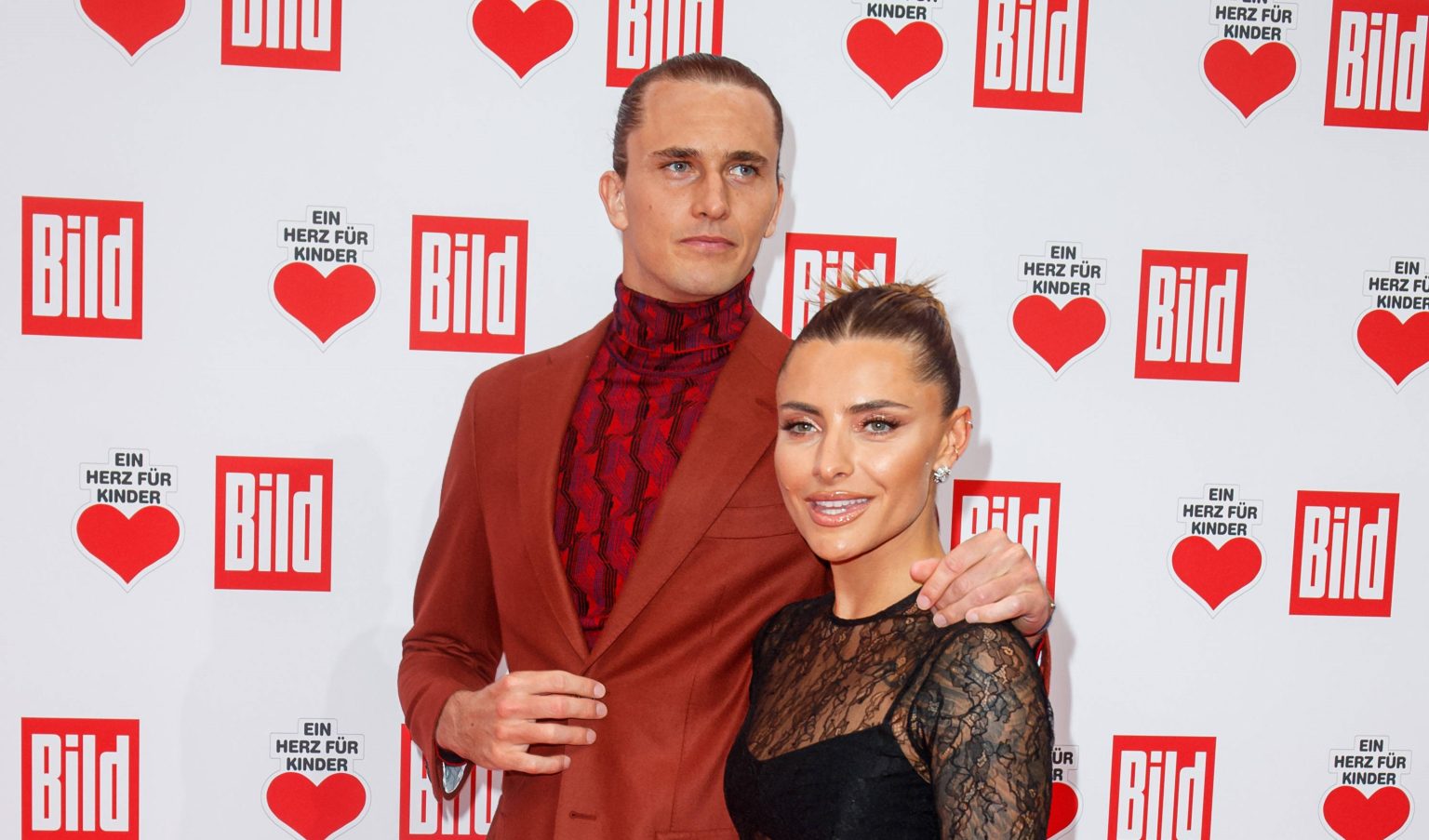 Mysteriöse Andeutung in TV-Show: Sind Sophia Thomalla und Alexander Zverev längst verheiratet?