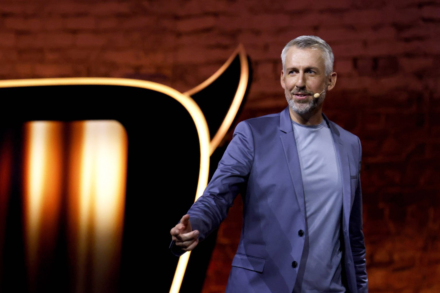 Sebastian Pufpaff teilt in TV-Show fies gegen Katja Burkard aus: “Hast du dich hochgeschlafen?”