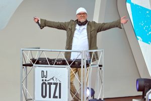 DJ Ötzi vom Oktoberfest verbannt – So reagiert er auf den Eklat!