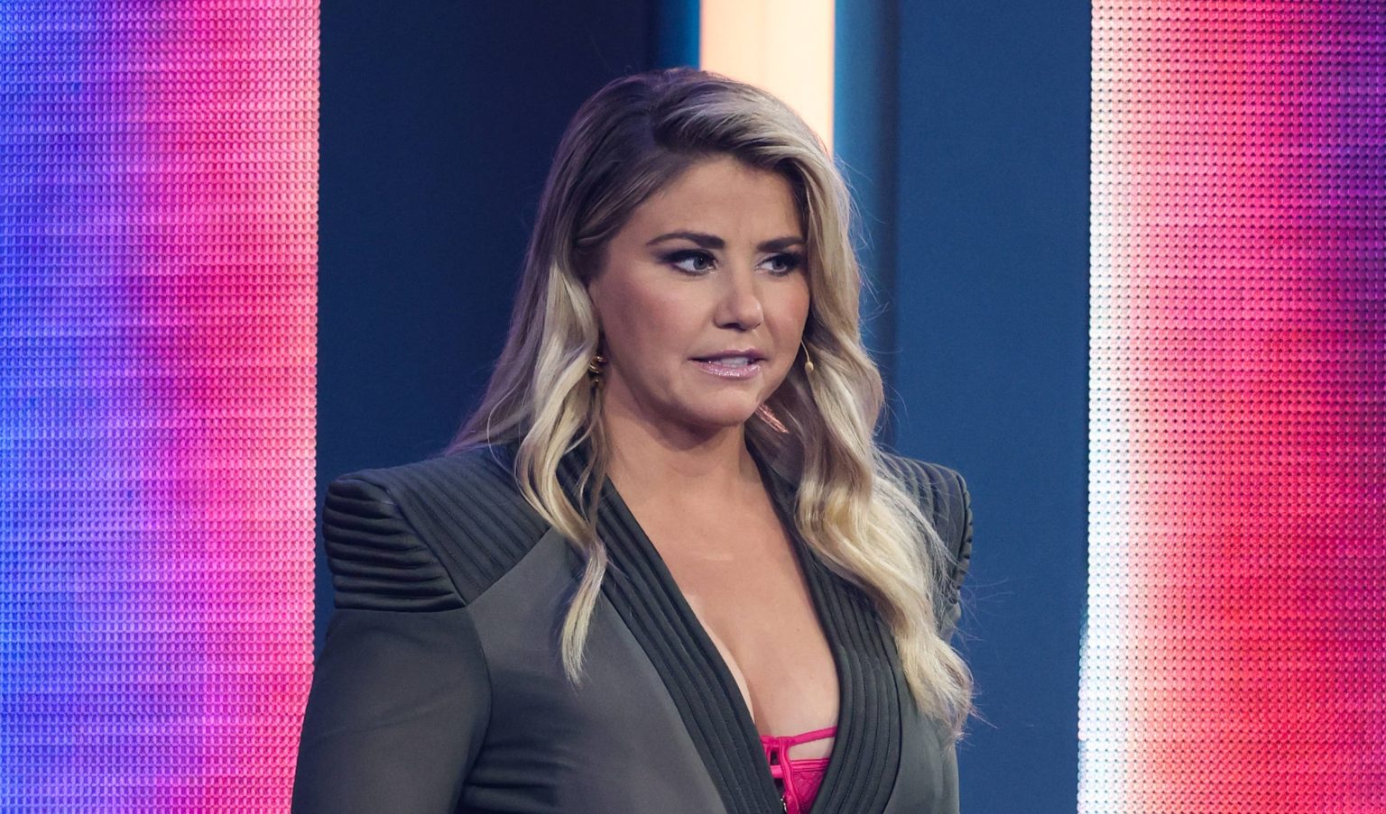 “Wird immer schlimmer“: Beatrice Egli meldet sich mit ernsten Worten bei ihren Fans