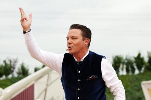 Stefan Mross: Nach „Schlag den Star“-Kritik äußert er sich knallhart gegen Matthias Opdenhövel