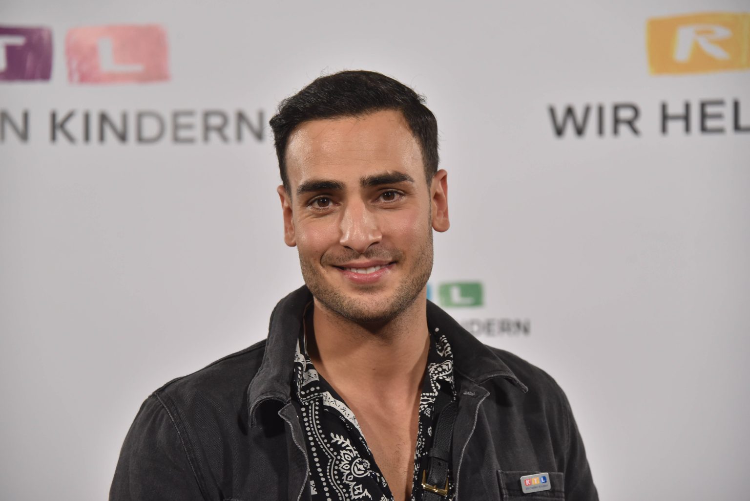 Gesundheits-Drama: Steht Timur Ülker vor dem Dschungelcamp-Aus?