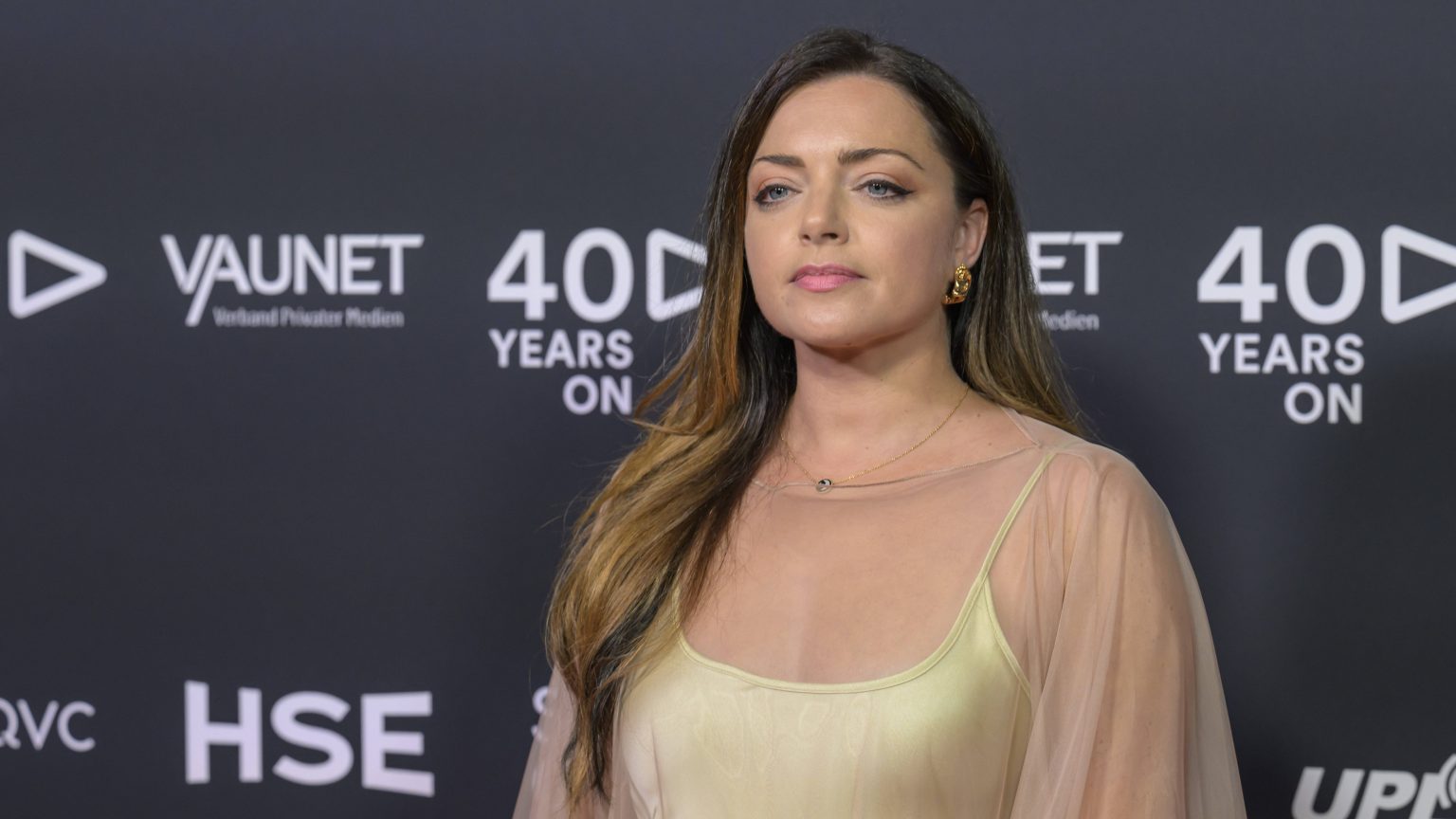 „Eine Schande“: GZSZ-Star schockiert über falsche Babybauch-Bilder