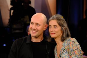 Oli P.: Fans sorgen sich um Ehefrau Pauline – sie meldet sich aus dem Krankenhaus