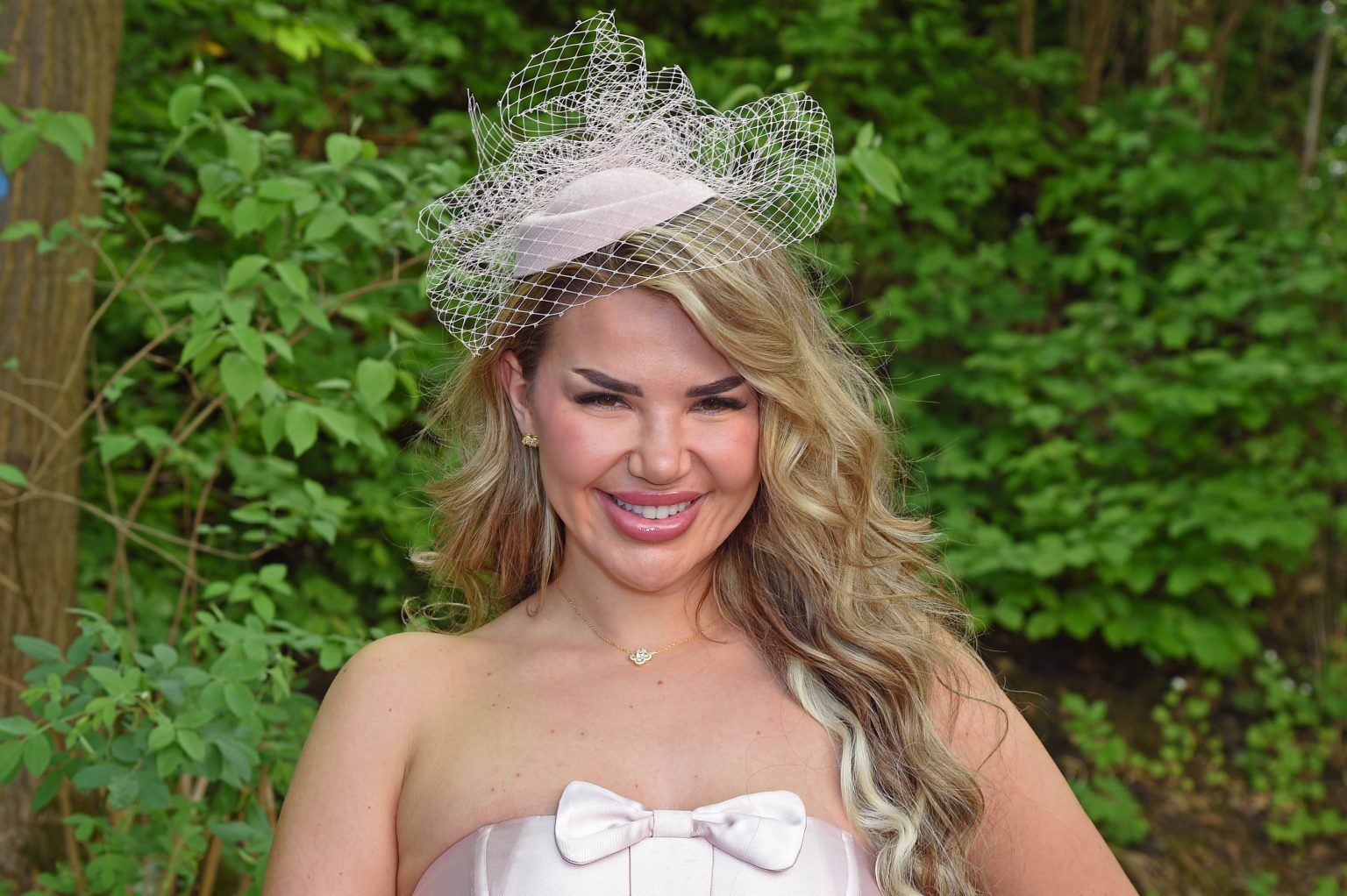 „Schwierig“: Schlagersängerin steht Kim Virginias Schwangerschaft kritisch gegenüber