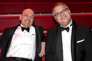 Elton emotional: Tränenreicher Abschied bei “Wer weiß denn sowas?”