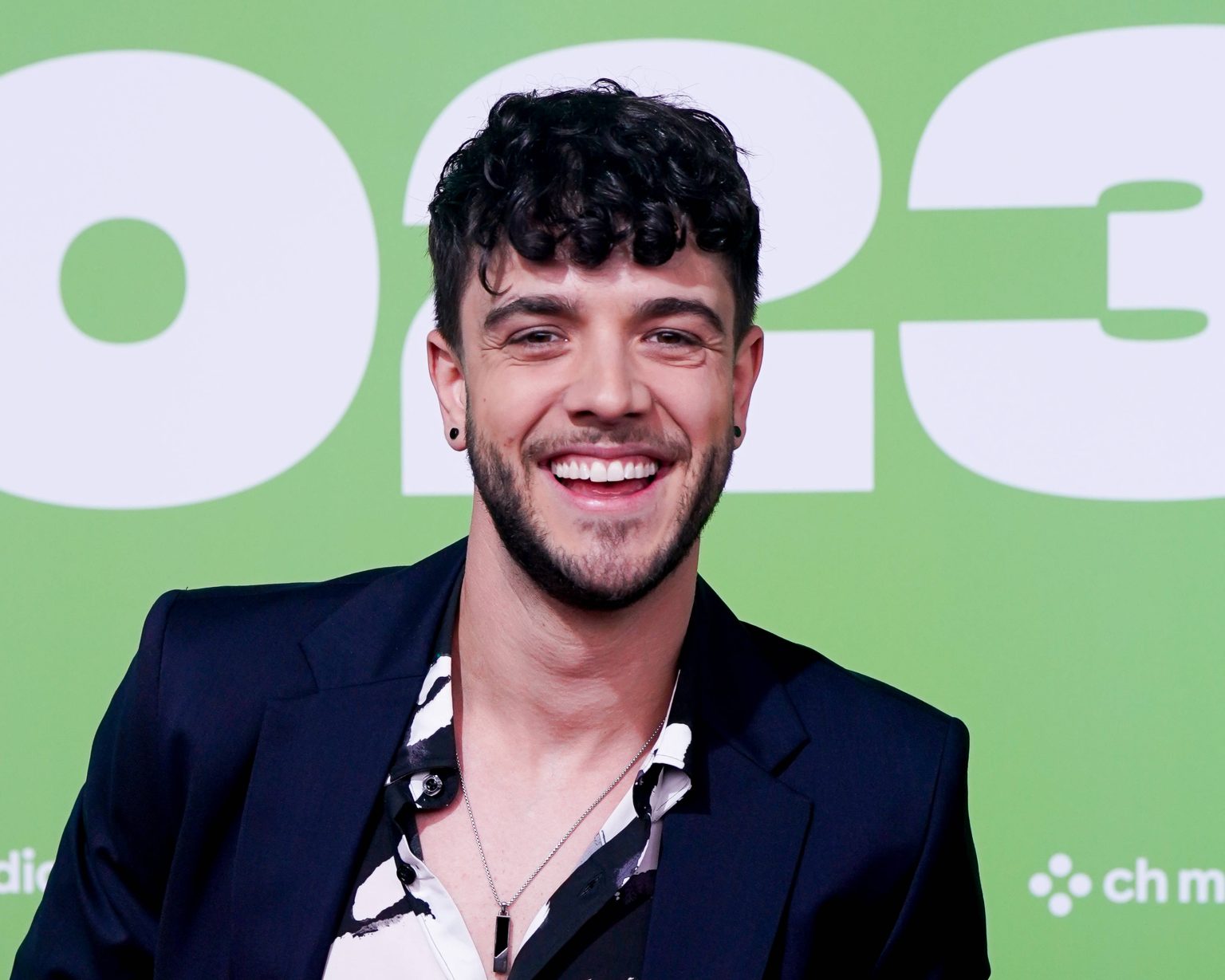 Luca Hänni enthüllt: So baute er sein Vermögen auf und wurde Multimillionär