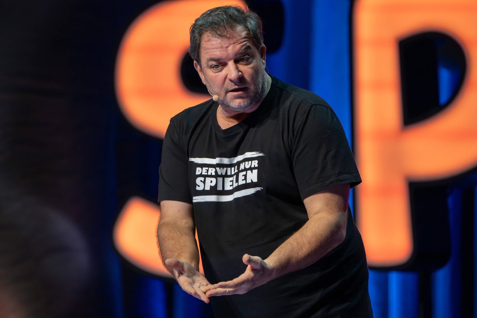 Martin Rütter geschockt: Welpe sollte ersäuft werden – “Wie gestört”