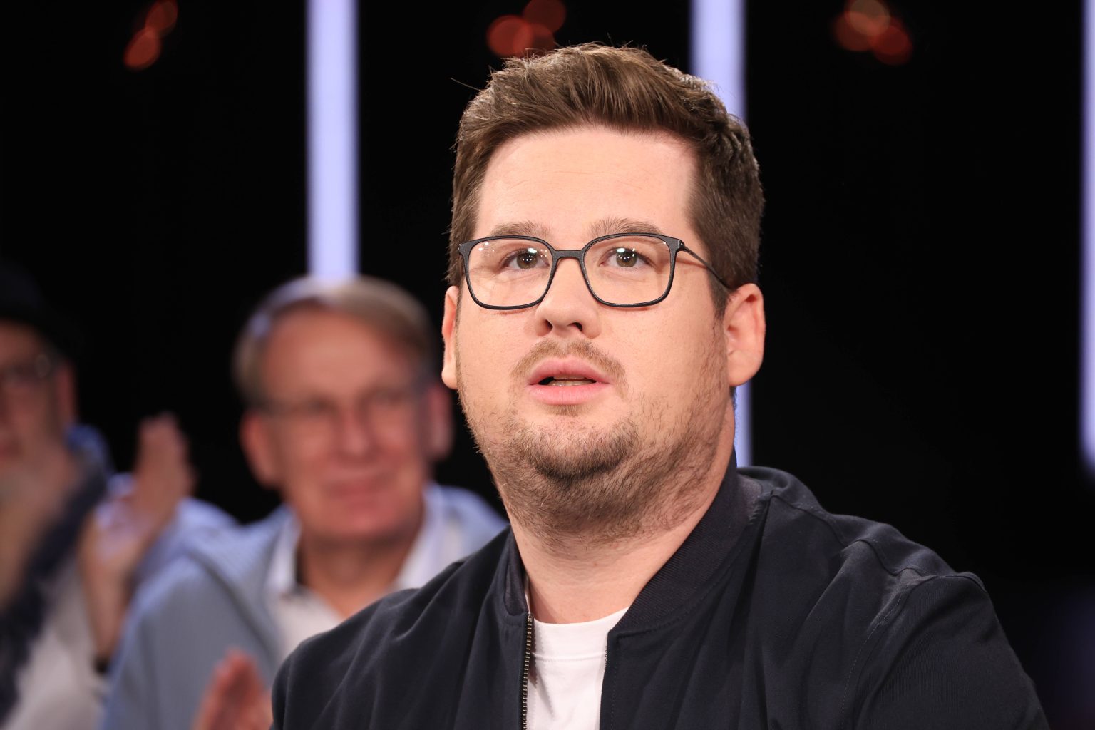 “Du fehlst und allen”: Chris Tall und Oliver Pocher trauern um Comedy-Kollegen