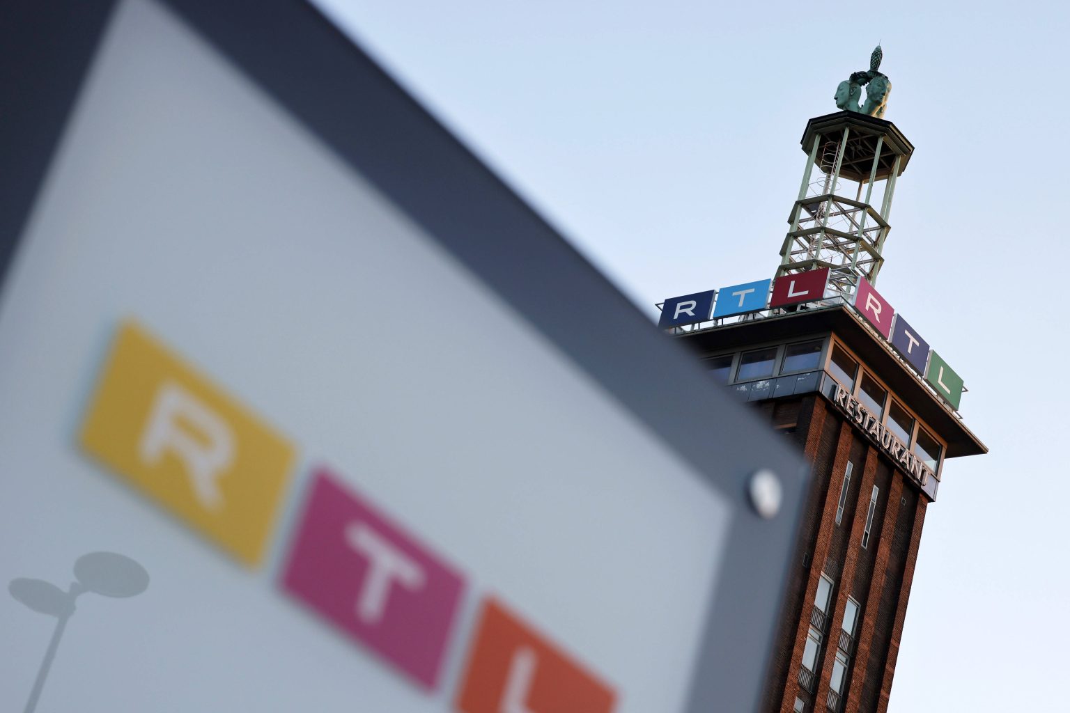 “Sommerhaus der Stars”: Diese Promi-Paare ziehen 2025 ein