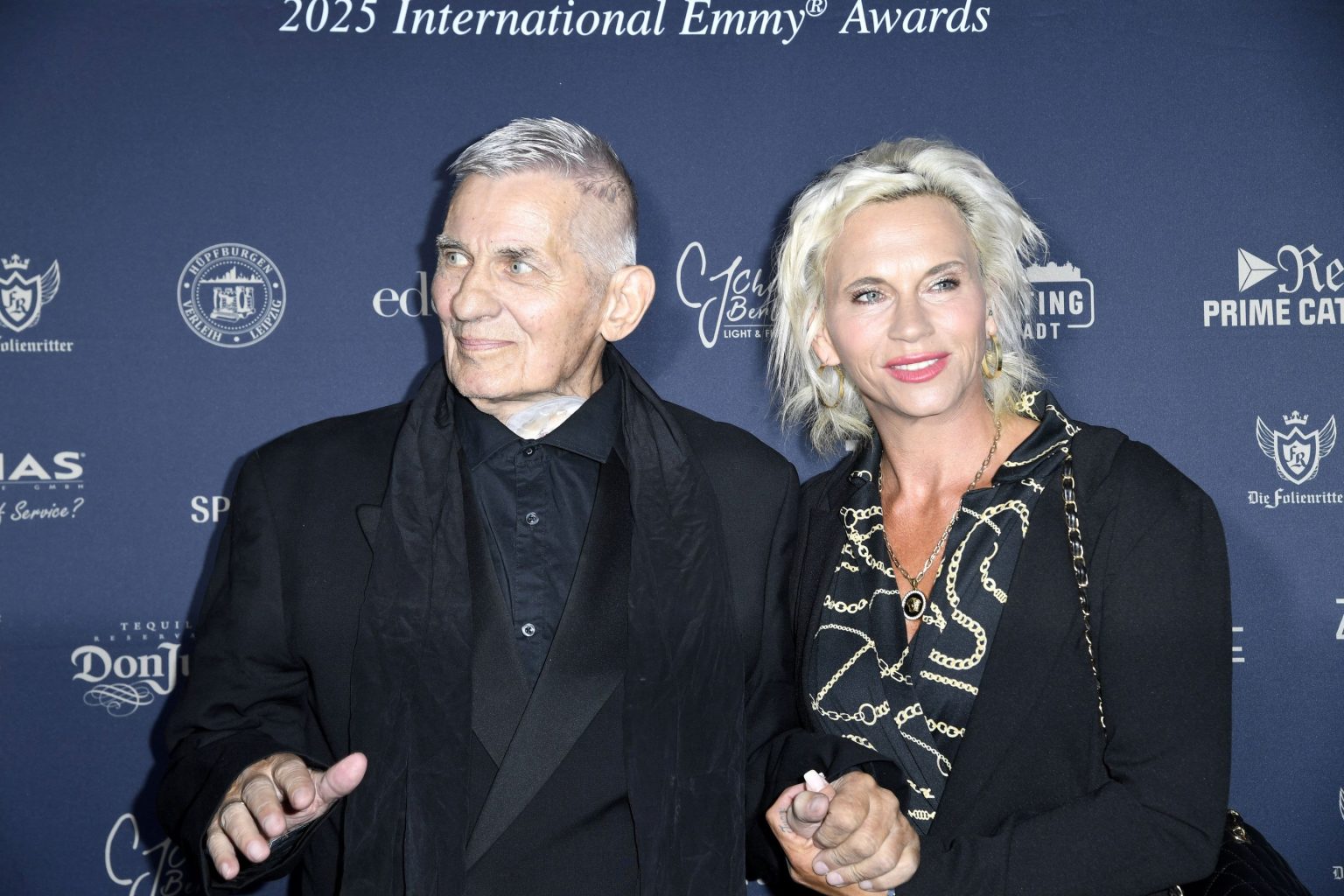 Heinz Hoenig und seine Frau Annika Kärsten-Hoenig beim International Emmy Awards 2025 im Schlosshotel in Berlin am 07.07.2025