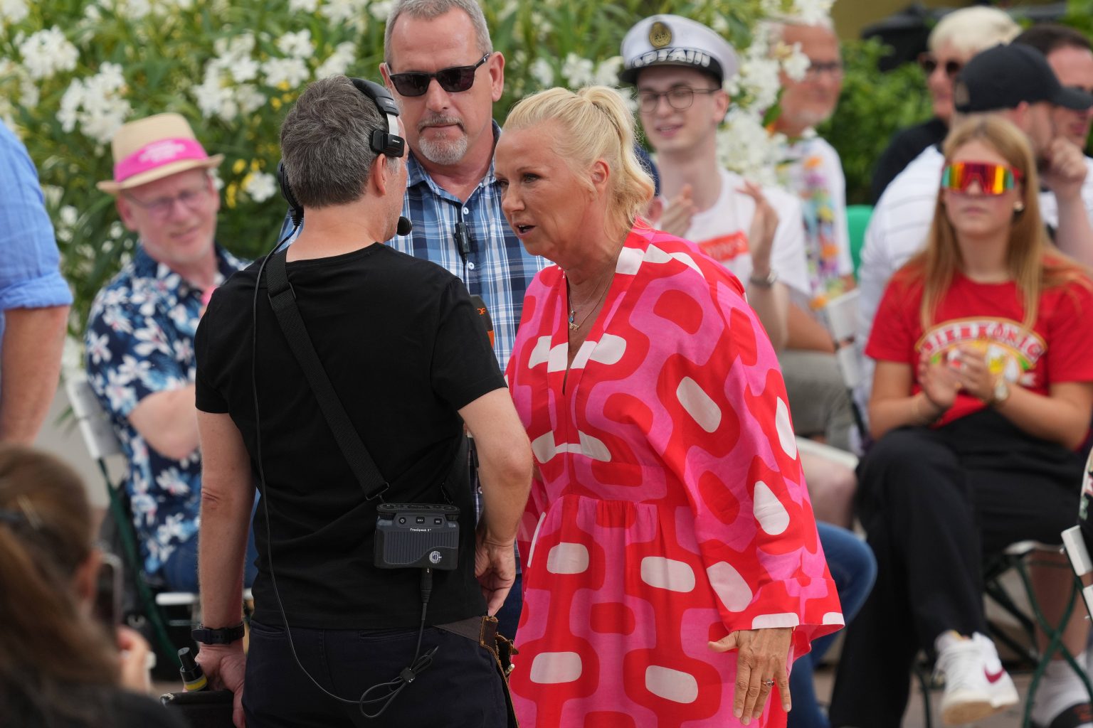 “Fernsehgarten”-Zuschauer müssen evakuiert werden – Kiwi fassungslos