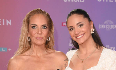 Daniela Büchner mit Tochter Jada Karabas