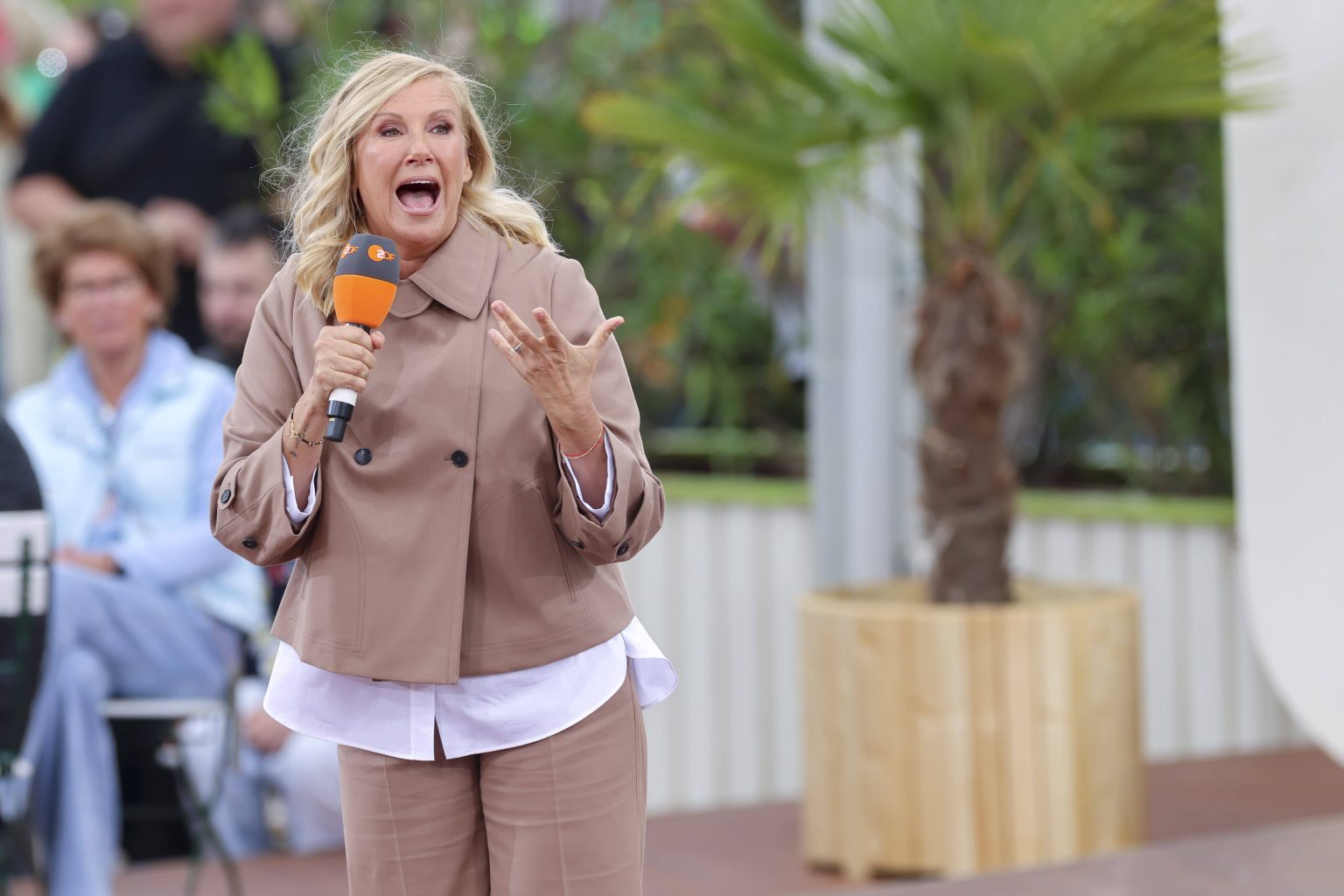 ZDF-“Fernsehgarten”: Sender mit drastischer Entscheidung für Andrea Kiewel