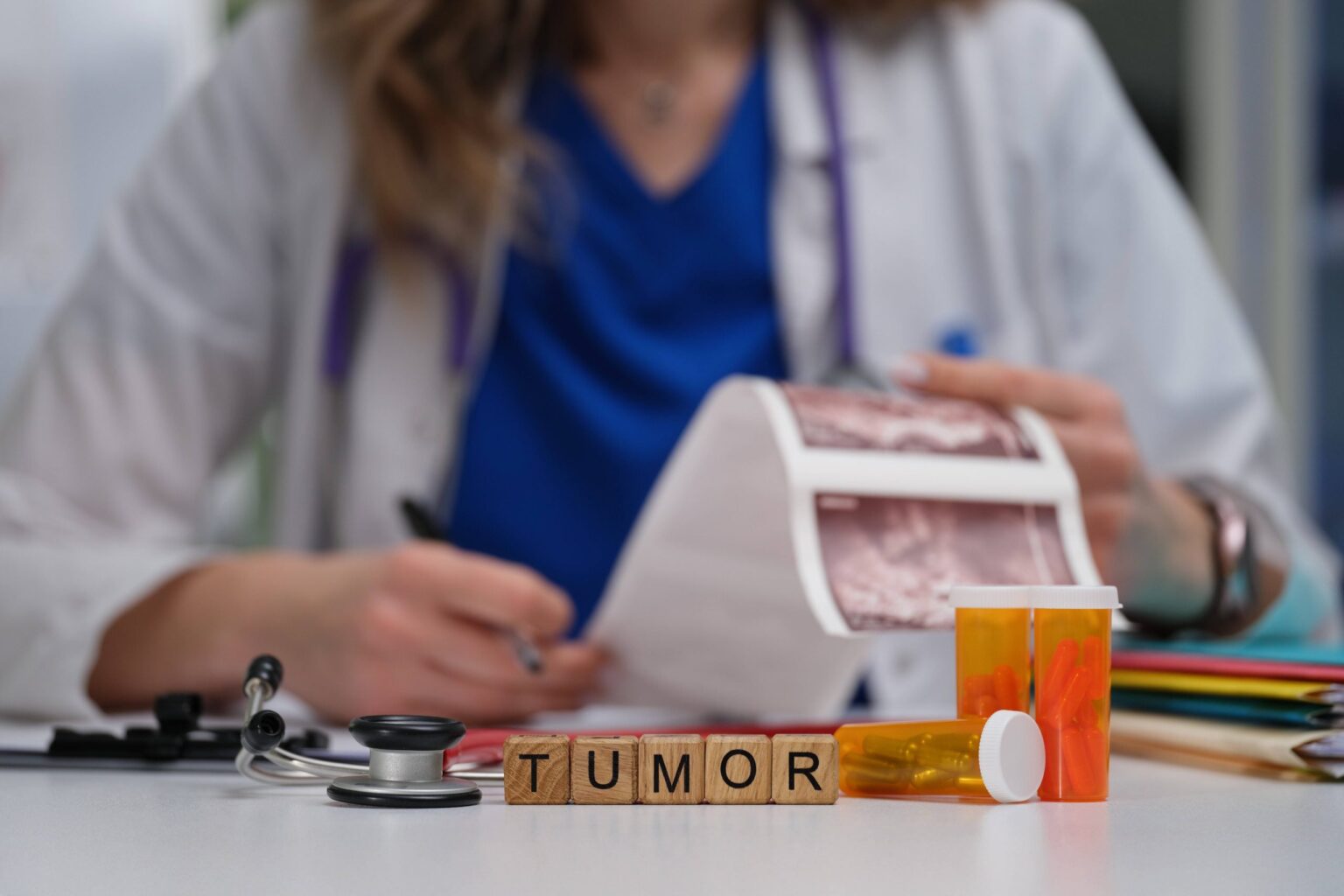 Tumor-Schock: Deutscher Serienstar macht erschütternde Diagnose öffentlich